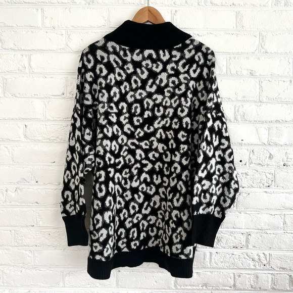 NWT Cabana by Crown & Ivy | Animal Print Mock Neck Tunic Sweater | Size Large - Picture 7 of 8